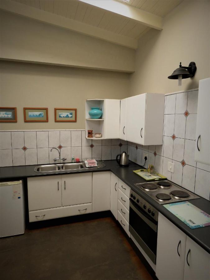Fountain Baths Guest Cottages Barberton Ngoại thất bức ảnh