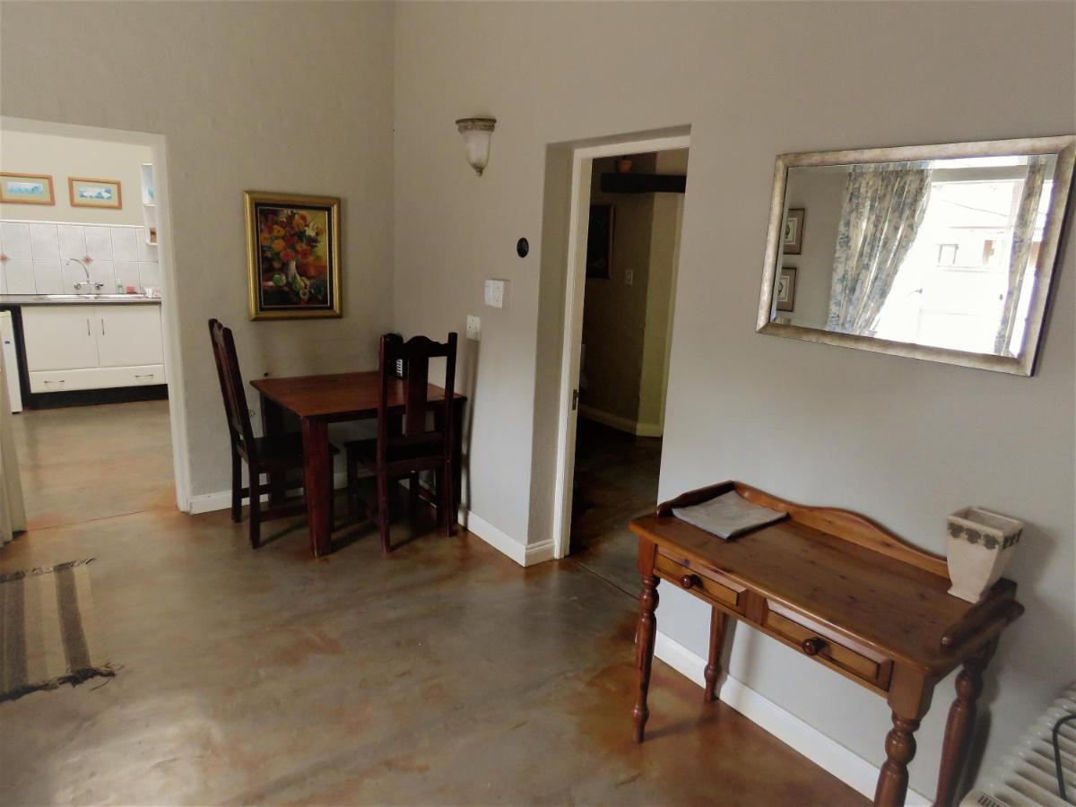 Fountain Baths Guest Cottages Barberton Ngoại thất bức ảnh
