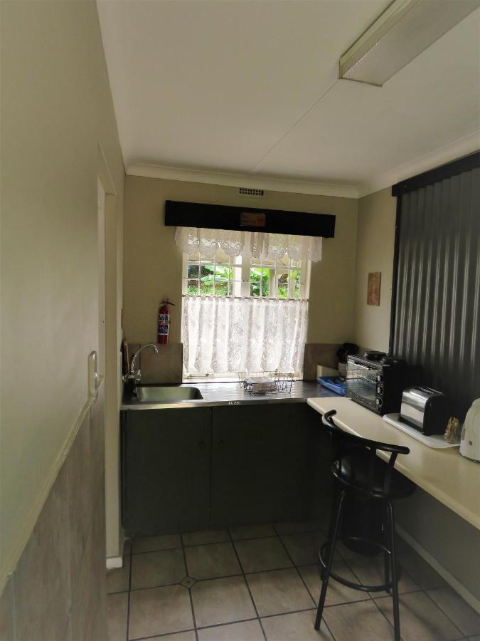 Fountain Baths Guest Cottages Barberton Ngoại thất bức ảnh
