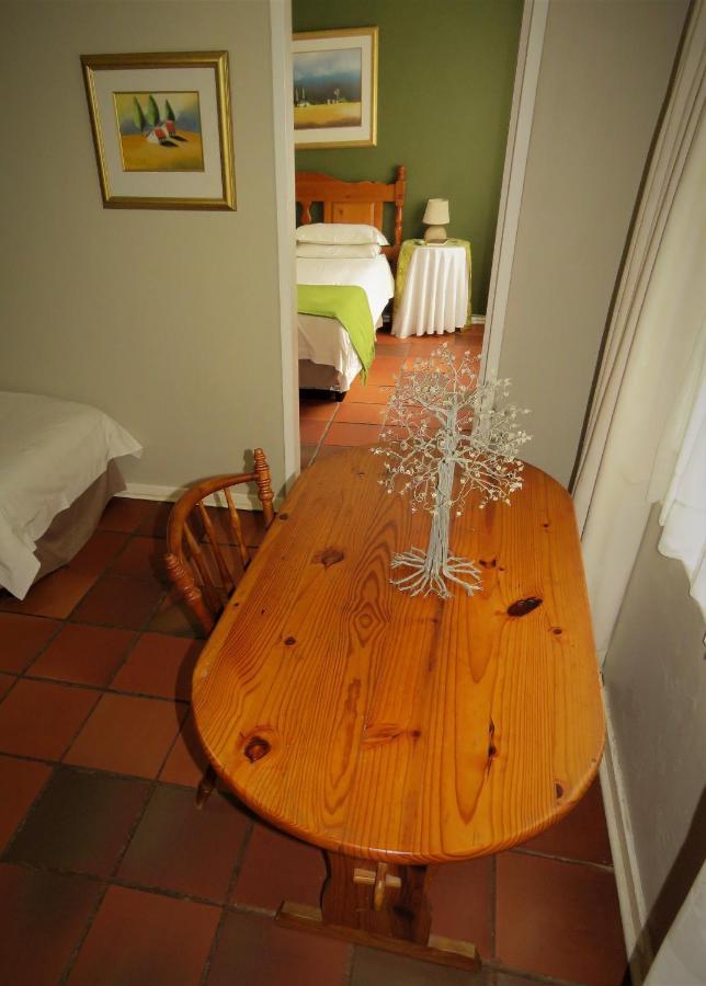 Fountain Baths Guest Cottages Barberton Ngoại thất bức ảnh