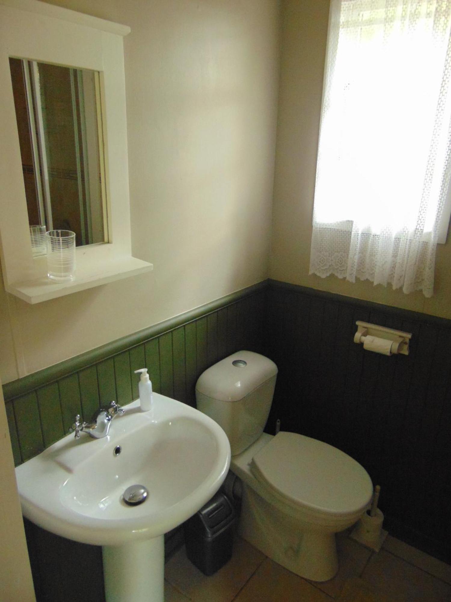 Fountain Baths Guest Cottages Barberton Ngoại thất bức ảnh